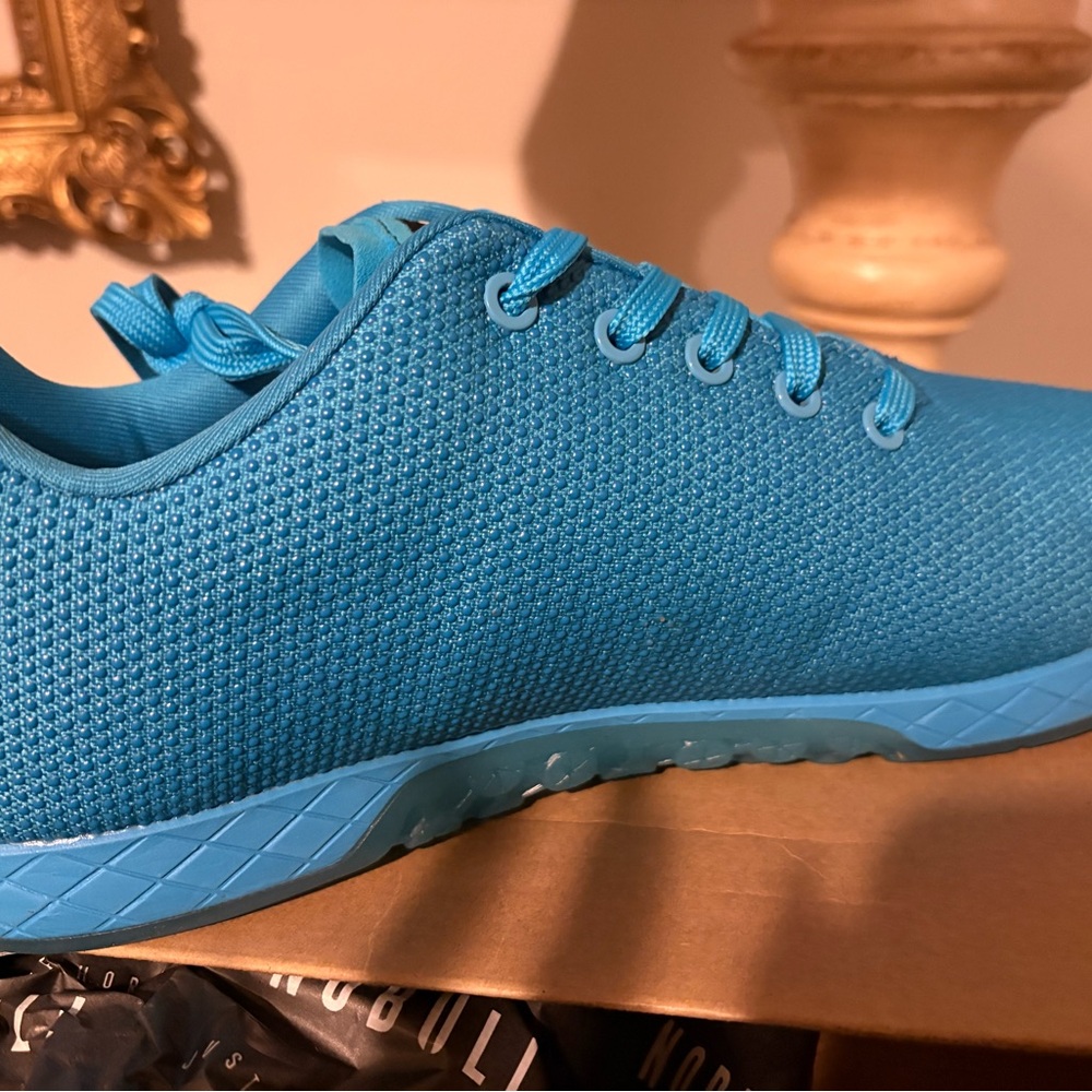 NOBULL Men's Vibrant Blue Sneakers